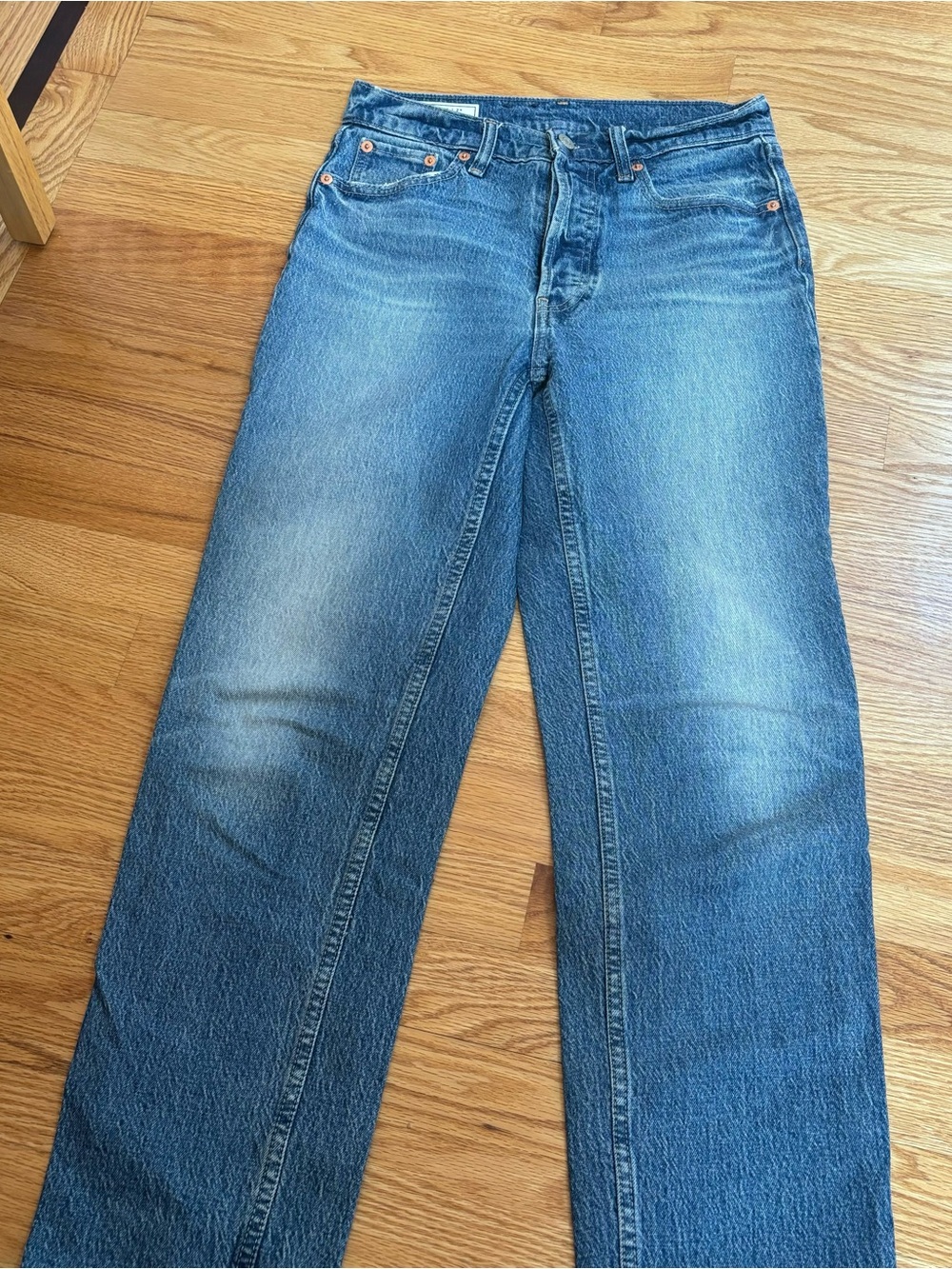 GAP Women’s Straight-Leg Blue Denim Jeans